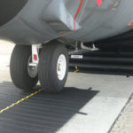 Tapis anti enlisement avion sorti piste